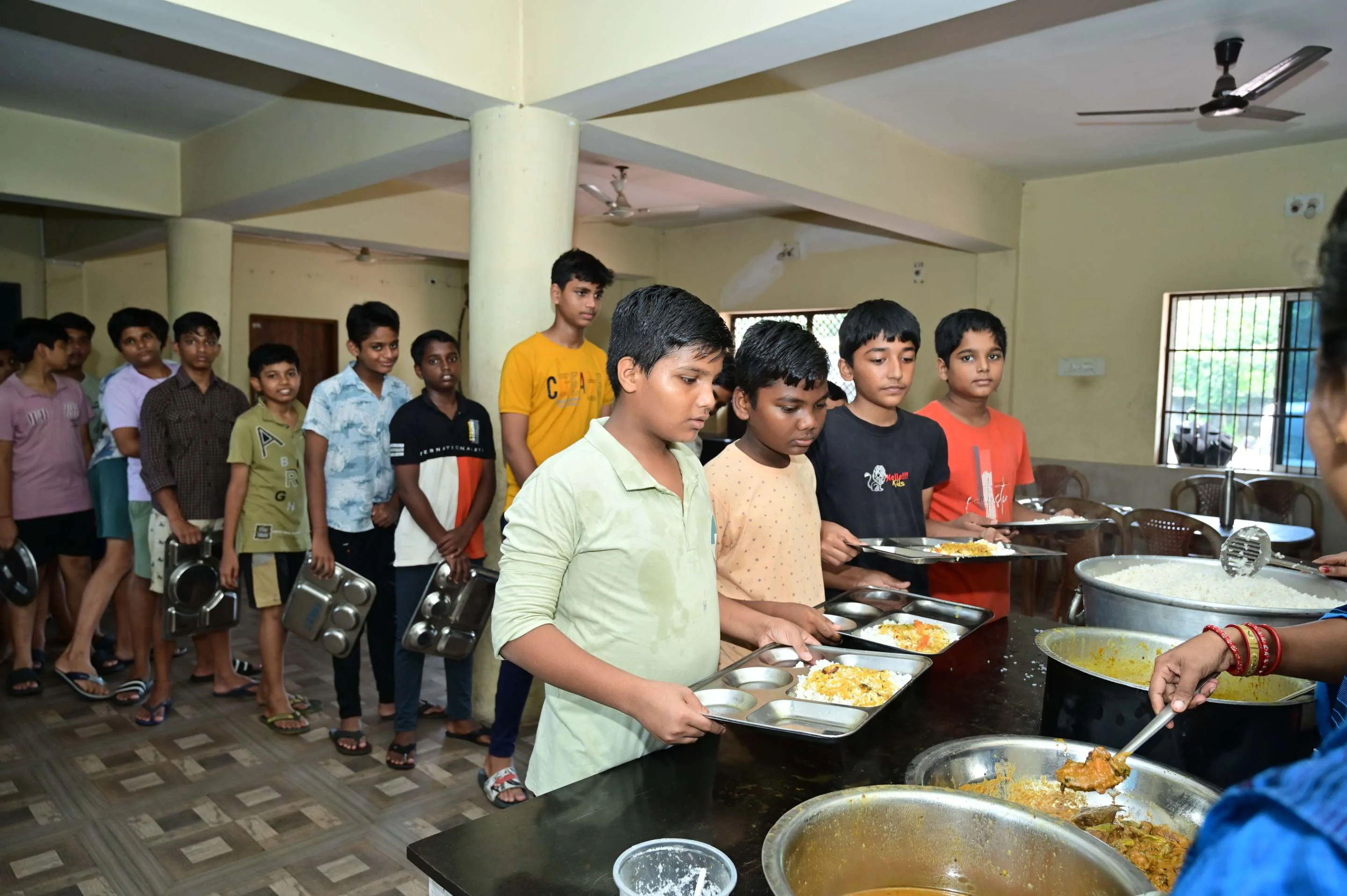 Hostel meal services